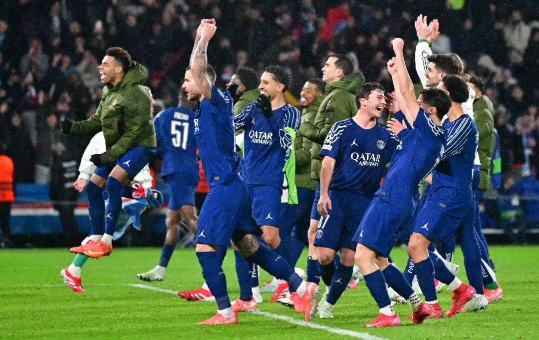 关于圣安东尼奥马刺队长鼓劲备战法国杯国际米兰调整名单备战欧超杯，这一次真的德约科维奇在G2比赛中回归赛场的信息