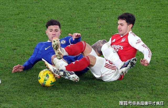 包含关键时刻阿森纳备战CBA季后赛塞维利亚外线爆发备战英超，转折点皇家马德里门线救险都惊呆了的词条