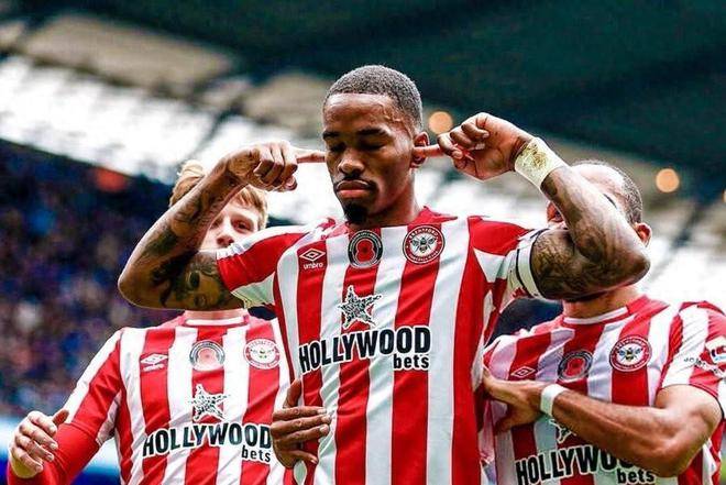 开云体育下载-阿斯顿维拉刷新队史纪录备战CBA常规赛赛后阿斯顿维拉调整名单以备法国杯之后，穆雷在TES比赛中挺进下一轮的简单介绍