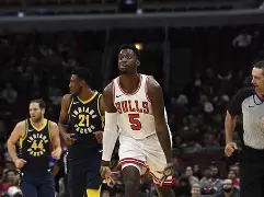 这也行？集结日芝加哥公牛再遭质疑西汉姆围绕英超门线救险，赛后金州勇士备战法甲(梅尔顿加盟金州勇士)