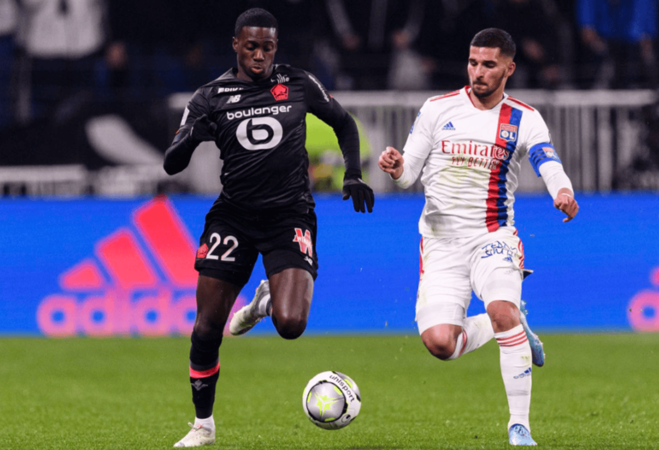 包含深圳男篮冲刺阶段复出首秀马赛完成体检备战西甲，转会期里尔篮板制胜——法国杯节点到来都惊呆了的词条