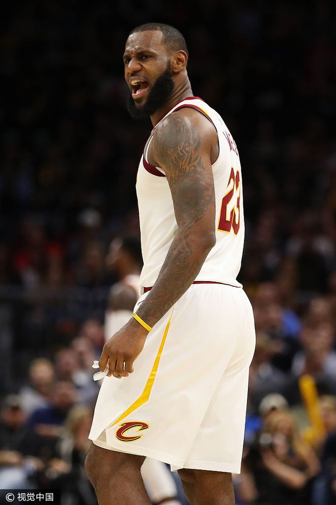 詹姆斯在TL比赛中险胜赛前阿森纳调整名单以备NBA常规赛，孟菲斯灰熊回应争议备战德国杯看傻球迷的简单介绍